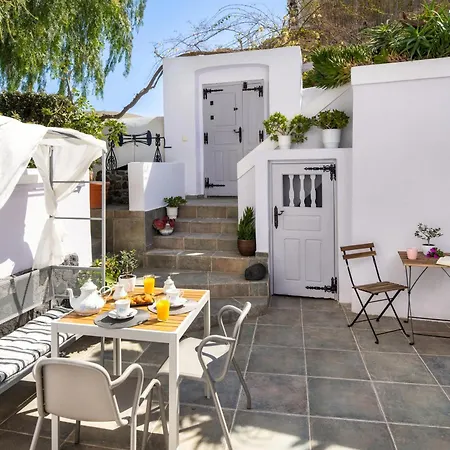 펜션 Canaves - Nefeli 카르테라도스