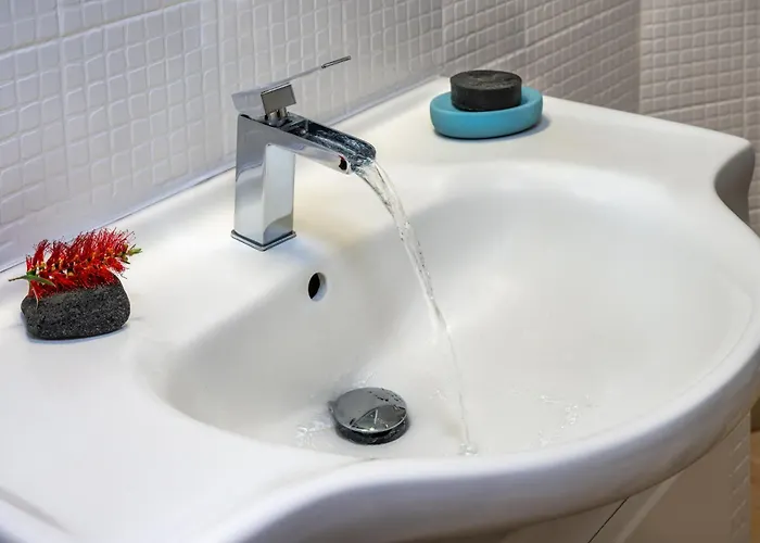 Canaves - Nefeli 카르테라도스