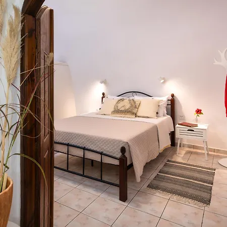 Canaves - Nefeli Vakantiehuis Karterados (Santorini)