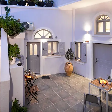 Canaves - Nefeli Semesterbostad Karterados (Santorini)